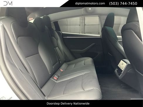 Used 2025 Tesla Model 3 Long Range image 21