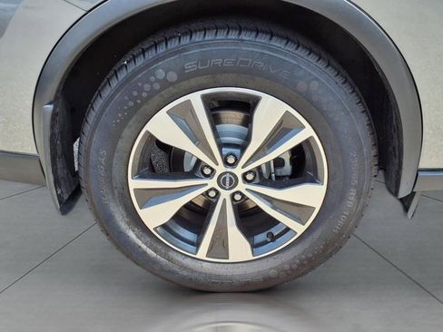 Used 2023 Nissan Murano SV image 5