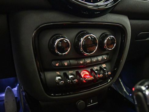 Certified 2023 MINI Cooper Clubman S image 21