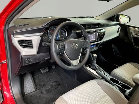 Used 2015 Toyota Corolla LE FWD image 16