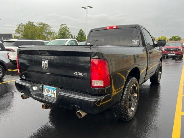 Used 2014 RAM 1500 Express AWD/4WD image 2