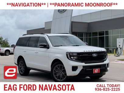 New 2027 Ford Expedition Platinum w/ Stealth Appearance Package