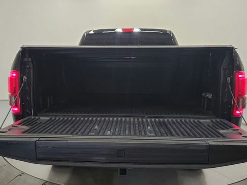 Used 2017 Ford F150 Lariat w/ Equipment Group 502A Luxury AWD/4WD image 35