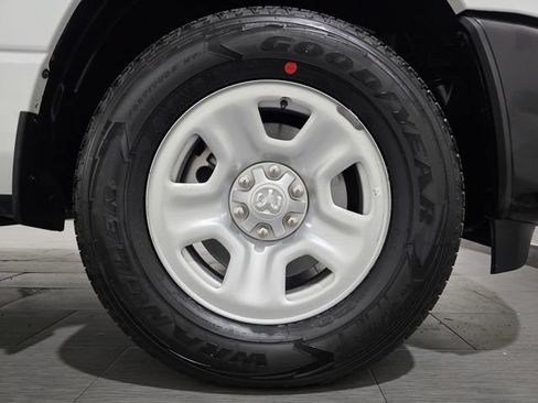 Used 2025 RAM 1500 Tradesman AWD/4WD image 25