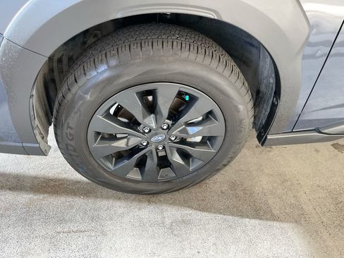 Used 2023 Subaru Outback Onyx Edition XT AWD/4WD image 10