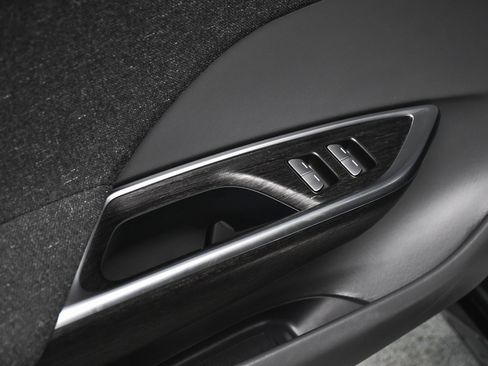 Used 2024 Lucid Air Grand Touring image 10