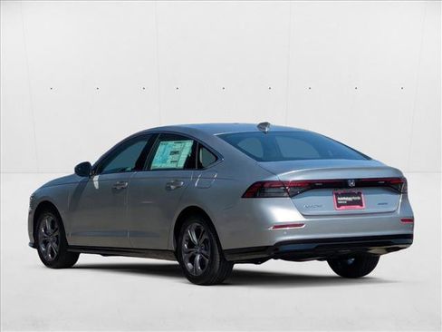 New 2025 Honda Accord EX-L image 9