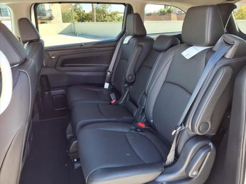 New 2026 Honda Odyssey EX-L image 7