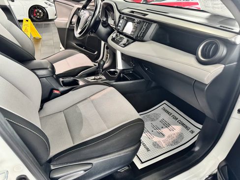 Used 2017 Toyota RAV4 XLE w/ Protection Package image 10