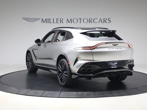 Used 2023 Aston Martin DBX 707 image 5