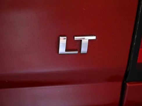 Used 2016 Chevrolet Colorado LT w/ LT Convenience Package image 11