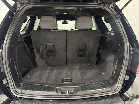 Used 2022 Dodge Durango R/T w/ Blacktop Package AWD/4WD image 28