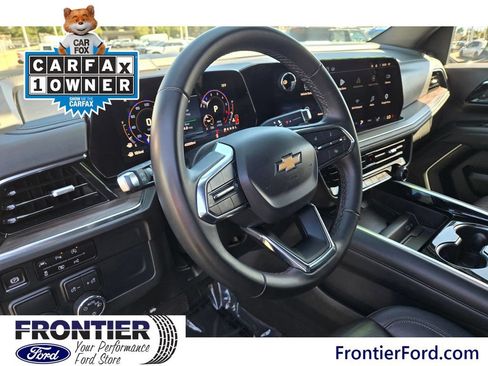 Used 2025 Chevrolet Tahoe LT RWD image 9