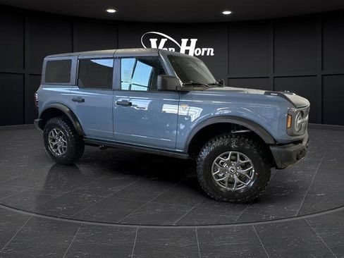 New 2025 Ford Bronco Badlands AWD/4WD image 1