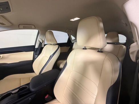 Used 2015 Lexus NX 200t FWD image 12