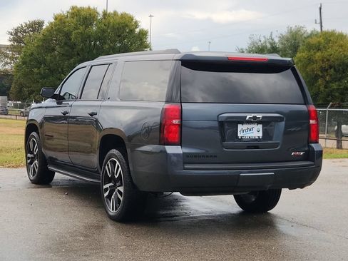 Used 2020 Chevrolet Suburban LT w/ RST Edition RWD image 4