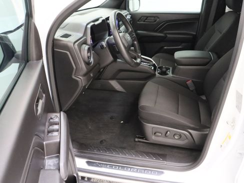 Used 2023 Chevrolet Colorado Trail Boss w/ Technology Package AWD/4WD image 14