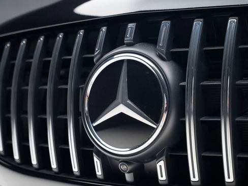 Used 2024 Mercedes-Benz GLS 63 AMG 4MATIC image 13