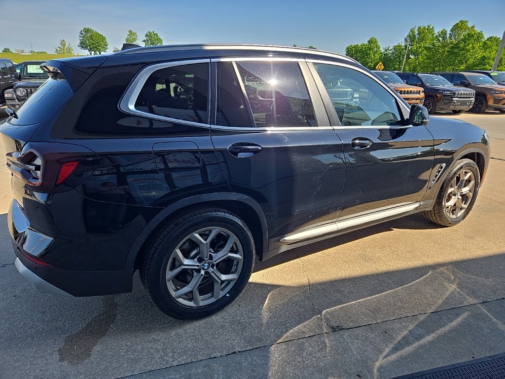 Used 2024 BMW X3 xDrive30i AWD/4WD image 13