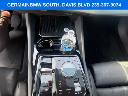 Certified 2024 BMW i5 eDrive40i w/ Premium Package RWD image 16
