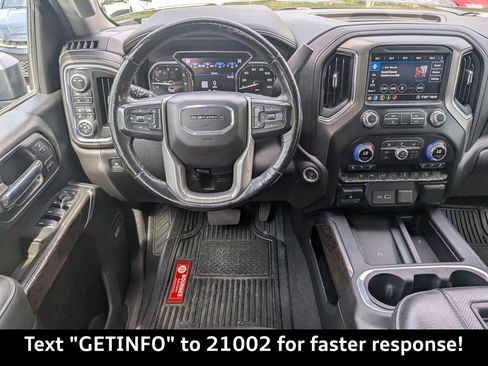 Used 2020 GMC Sierra 2500 Denali w/ Denali Ultimate Package AWD/4WD image 18