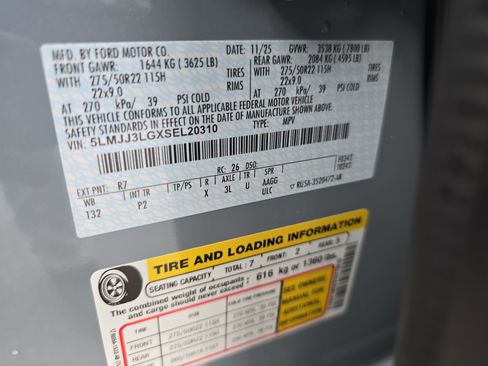 New 2025 Lincoln Navigator L Reserve w/ Jet Appearance Package image 35