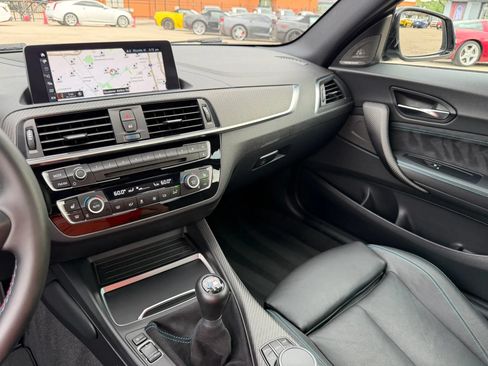Used 2018 BMW M2 RWD image 39