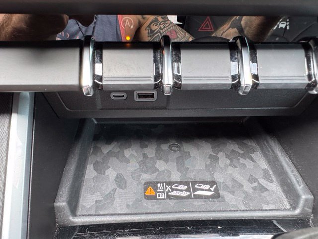 Used 2025 Chevrolet Colorado Trail Boss AWD/4WD image 23