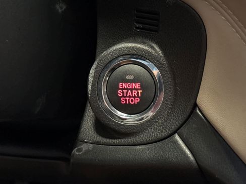 Used 2025 Subaru Outback Limited XT image 24