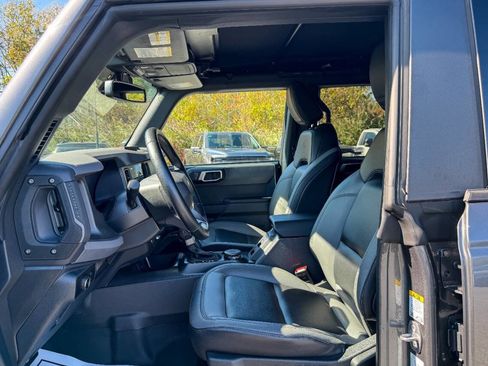 Used 2024 Ford Bronco Big Bend image 15