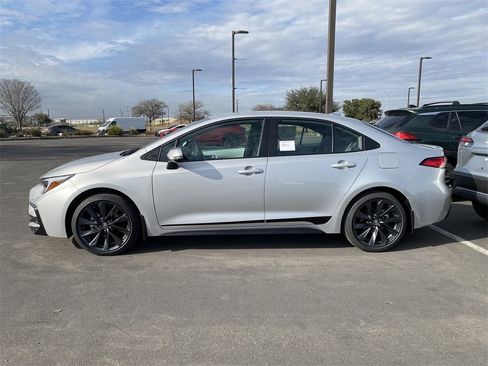 New 2026 Toyota Corolla SE image 7