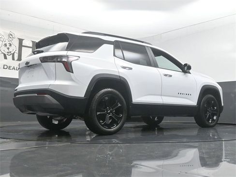 New 2026 Chevrolet Equinox LT w/ Midnight Edition image 11