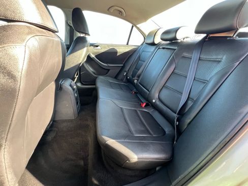 Used 2014 Volkswagen Jetta SE image 15