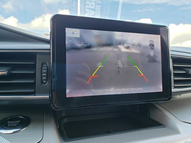 Used 2023 Ford Explorer XLT w/ Equipment Group 202A AWD/4WD image 19
