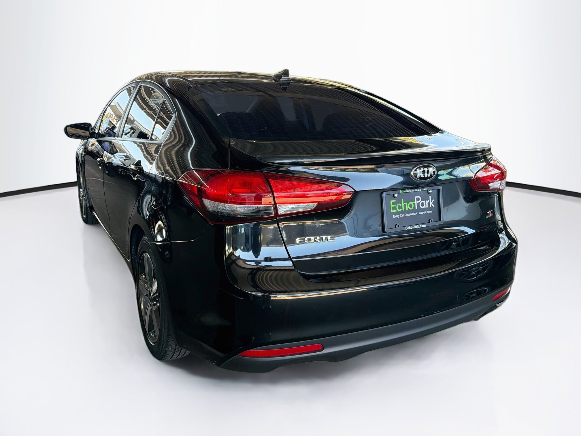 Used 2018 Kia Forte S FWD image 5