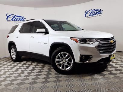 Used 2018 Chevrolet Traverse LT