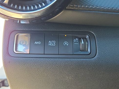 Used 2025 Chevrolet Equinox LT image 20