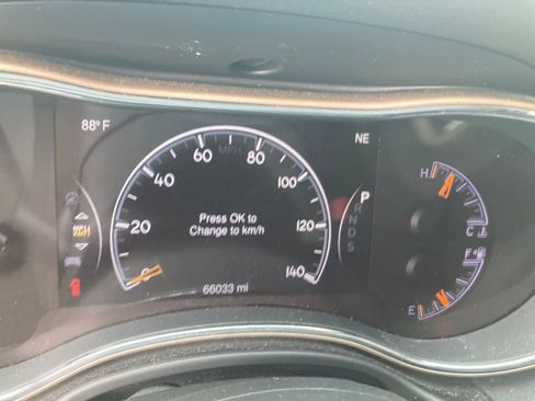 Used 2015 Jeep Grand Cherokee Limited AWD/4WD image 19