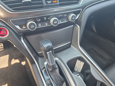 Used 2022 Honda Accord Sport image 19