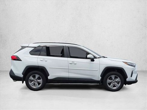 Used 2024 Toyota RAV4 XLE w/ Convenience Package AWD/4WD image 4