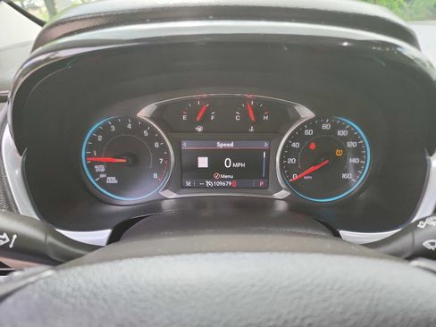 Used 2020 Chevrolet Traverse LT w/ LT Premium Package FWD image 21