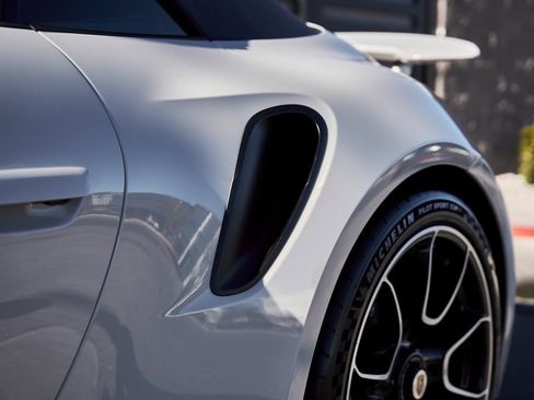 Used 2021 Porsche 911 Turbo S image 8