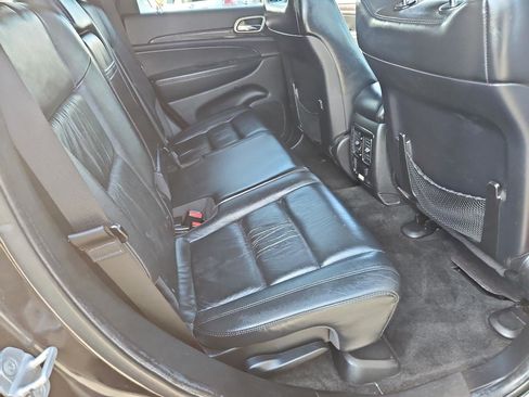Used 2012 Jeep Grand Cherokee Laredo image 21