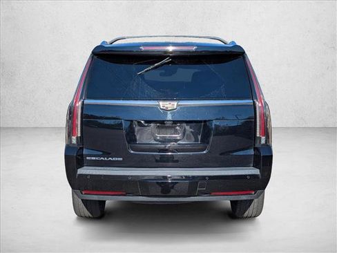 Used 2019 Cadillac Escalade Premium Luxury image 5