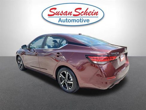 Used 2024 Nissan Sentra SV FWD image 25