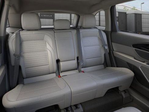 New 2025 Lincoln Nautilus Reserve w/ Jet Appearance Package image 11