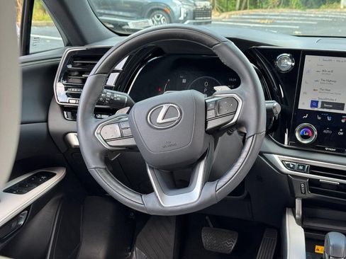 Used 2024 Lexus RX 350 Premium Plus w/ Convenience Package AWD/4WD image 16