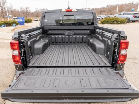 New 2026 Ford Maverick Lariat w/ Black Appearance Package image 5