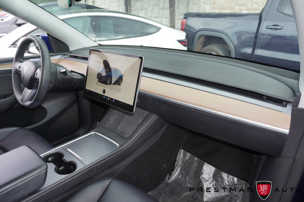 Used 2023 Tesla Model Y Long Range AWD/4WD image 32