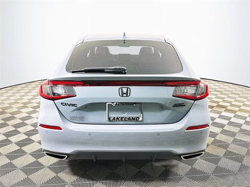 Used 2022 Honda Civic Sport Touring image 4